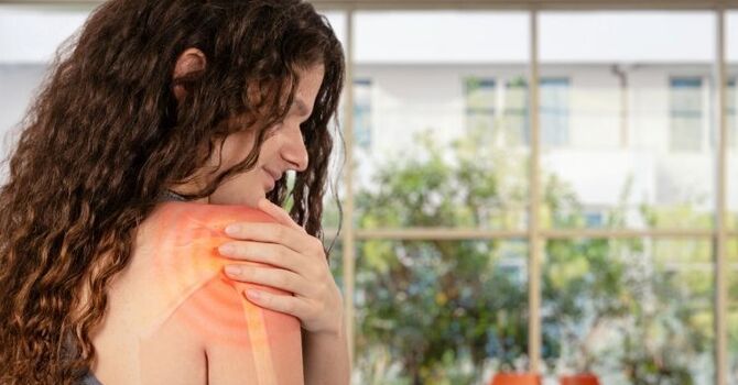 Frozen Shoulder: What It Is, Why It Happens, and How to Find Relief image